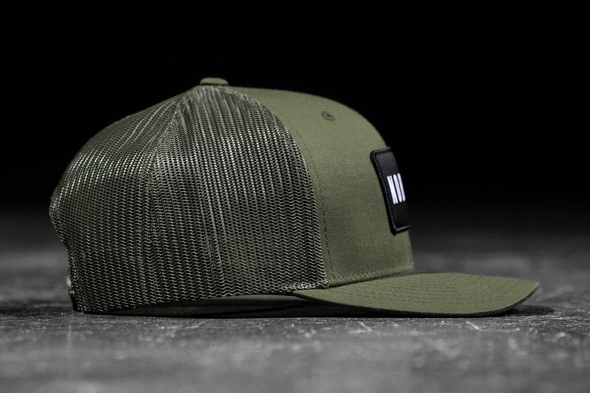 Nobull Curved-Brim Trucker Men's Hats Olive | Australia (ZL8471)